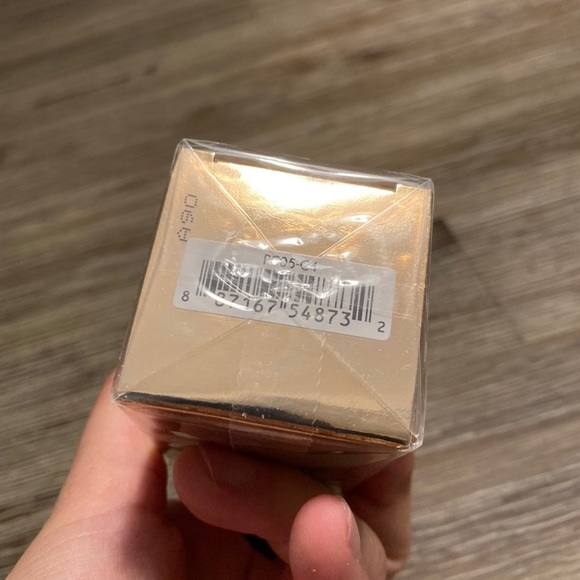 Estée Lauder Re-Nutriv foundation 7w1  deep spice - Picture 3 of 5